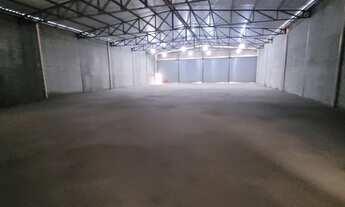 Imagem: 1 banheiros, 5 vagas na garagem, 550M²