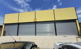 Imagem: 1 banheiros, 4 vagas na garagem, 660M²