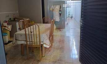 Imagem 5: Imperdível Casa à Venda em Ribeirão Preto-SP, Sumarezinho: 3 Quartos, 1 Suíte, 2 Salas, 1