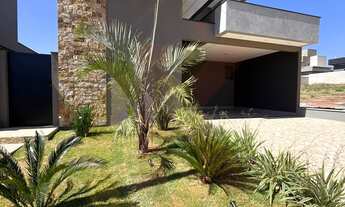 Imagem: Casa de alto padrão em condomínio na Quinta