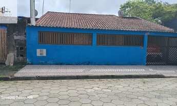 Imagem: 2 dormitórios, 2 banheiro, 4 vagas na garagem