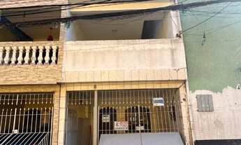 Imagem: 2 dormitórios, 2 banheiro, 1M² de Área