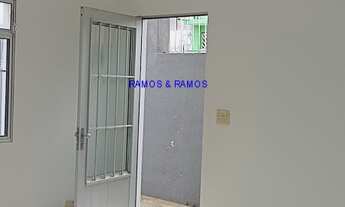 Imagem 4: 2 dormitórios, 1 banheiros, 1 vaga na garagem, 1M² de Área Construída