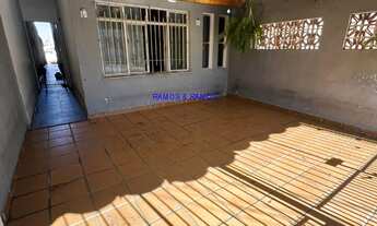 Imagem: 3 dormitórios, 1 suítes, 1 vaga na garagem