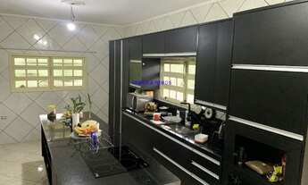 Imagem 1: 3 dormitórios, 2 suíte, 3 banheiro, 21000M² de Área Total