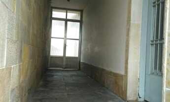 Imagem 3: 4 dormitórios, 3 banheiro, 2 vagas na garagem