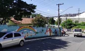 Imagem 5: 2 dormitórios, 1 banheiros, 1 vaga na garagem, 1M² de Área Construída