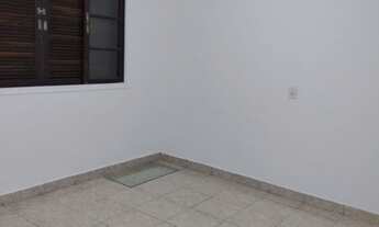 Imagem 3: 3 dormitórios, 1 banheiros, 2 vagas na garagem, 1M² de Área Construída, 1M² de Área Total