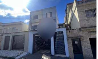 Imagem: 3 dormitórios, 4 banheiro, 2 vagas na garagem