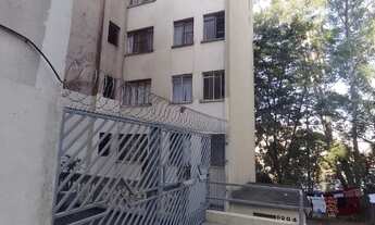 Imagem: 2 dormitórios, 1 banheiros, 1 vaga na garagem