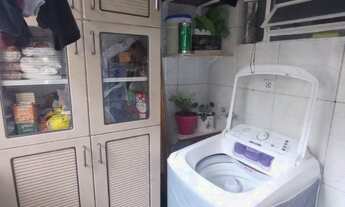 Imagem 3: 2 dormitórios, 1 banheiros, 1 vaga na garagem, 1M² de Área Construída