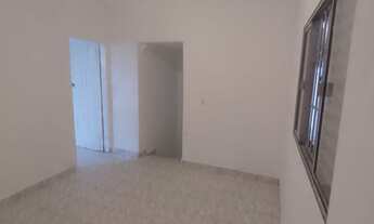 Imagem 3: 2 dormitórios, 1 banheiros, 1 vaga na garagem, 1M² de Área Construída, 1M² de Área Total