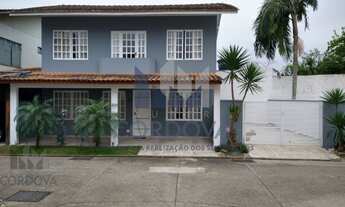 Imagem: Casa em Condomínio à Venda no Centro de