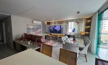 Imagem 3: Apartamento de luxo na Meia Praia: 4 quartos, 2 suítes e 136m² - Imperdível oportunidade d