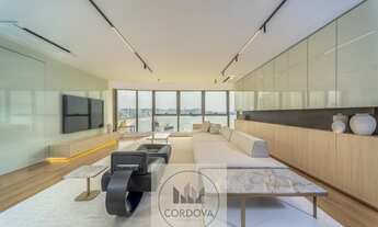 Imagem 2: Espetacular Apartamento de Luxo à Venda no Centro de Balneário Camboriú-SC: 4 Quartos, 4 S