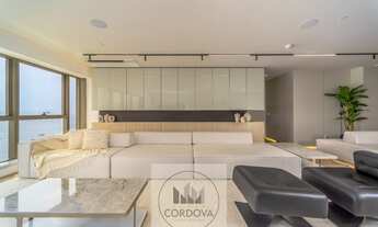 Imagem 3: Espetacular Apartamento de Luxo à Venda no Centro de Balneário Camboriú-SC: 4 Quartos, 4 S