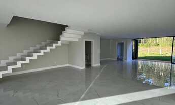 Imagem 2: SOBRADO EM CAMBORIU