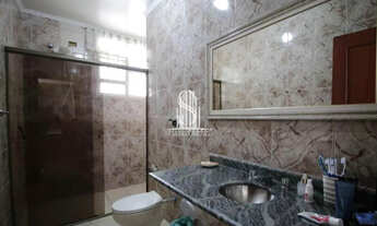 Imagem 5: SOBRADO DE 280M², POSSUI 4 DORMITÓRIOS SENDO 2 SUÍTES, 1 SALA, E 5 VAGAS, À VENDA NA REGIÃ