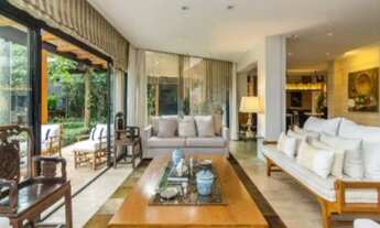 Imagem 3: Casa de luxo à venda em São Paulo: 5 quartos, 4 suítes, 7 banheiros, 10 vagas de garagem