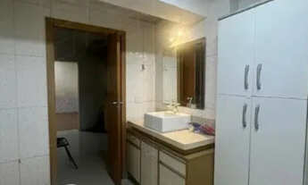 Imagem 3: Campo Belo - Casa de 220m² com 4 dormitorios sendo 2 suites, 4 banheiros e 5 vagas na gara