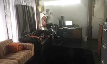 Imagem 2: CASA ASSOBRADADA DE 210m² COM 3 QUARTOS , 1 SUITE , 4 BANHEIROS E 3 VAGAS Á VENDA