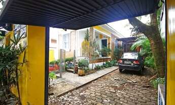 Imagem 6: CASA ASSOBRADADA EM SUMAREZINHO DE 400m² COM 3 QUARTOS , 2 BANHEIROS E 3 VAGAS Á VENDA