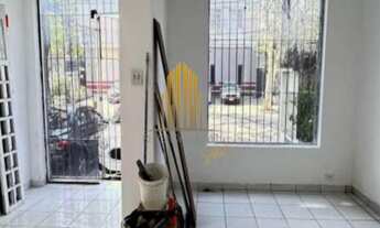 Imagem 3: Moema - Sobrado Comercial de 200m² com 3 banheiros e 6 vagas á venda