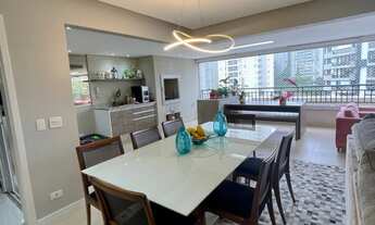 Imagem 2: Luxuoso apartamento de 3 quartos e 3 suítes na Vila Suzana, São Paulo-SP, com 5 banheiros