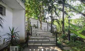 Imagem 2: Casa à venda no Interlagos com 635m, 4 Suítes e 10 Vagas