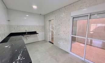 Imagem 5: Mirandópolis, Casa Residencial Triplex de 170m² com 3 dormitórios, 1 suíte, 3 vagas