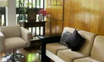 Imagem 6: Casa à venda no Pacaembu com 264m² 3 dormitórios 2 suítes 4 banheiros 4 vagas