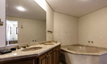 Imagem 4: Apartamento no Condomínio Villa Monte Maggiore no Paraiso do Morumbi com 286m²4 dormitório