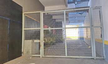 Imagem 7: LOJA COM GALPAO Sala comercial com 4 banheiros