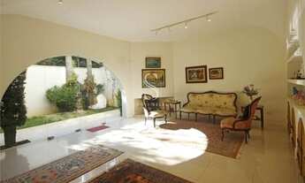 Imagem 3: Sobrado Residencial de 510m² com 3 suítes, edícula e 4 vagas à venda na região da Vila Mad