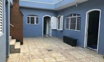 Imagem: Casa á venda com 365m² sendo 3 casas em