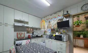 Imagem 2: Luxuosa casa à venda na Vila Mariana, São Paulo-SP: 3 quartos, 1 suíte, 2 banheiros, 2 vag