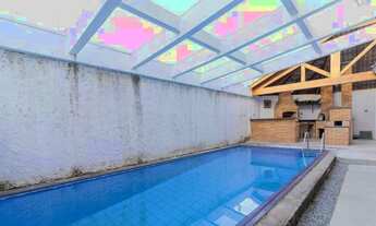 Imagem 7: CASA ASSOBRADADA COM 5 DORMITÓRIOS SENDO 4 SUÍTES E 5 VAGAS DE GARAGEM. NO BAIRRO CHÁRA ME