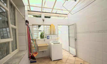 Imagem 7: SOBRADO DE 280M², POSSUI 4 DORMITÓRIOS SENDO 2 SUÍTES, 1 SALA, E 5 VAGAS, À VENDA NA REGIÃ