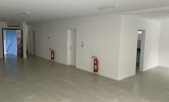 Imagem 5: Linda Casa Comercial estilo sobrado! 5 Dorm 8 Vagas, 305 m², Vila Mariana !