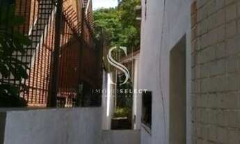 Imagem 7: SOBRADO RESIDENCIAL DE 500M² POSSUI 4 DORMITÓRIOS,5 BANHEIROS E 4 VAGAS Á VENDA NA REGIÃO