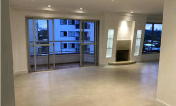 Imagem 2: Apartamento á venda no Jardim Paulista, com 4 dormitórios, sendo 3 suítes e 3 vagas