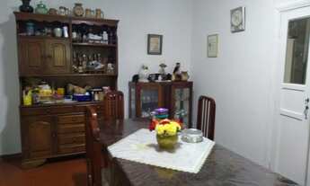 Imagem 6: Imperdível oportunidade de adquirir casa com 4 quartos e 4 vagas na Vila Liviero, São Paul