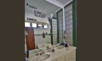 Imagem 4: Casa com 4 dorms, 2 suites e 4 vagas no alto do pinheiros