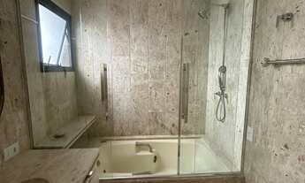 Imagem 7: Apartamento à venda em Itaim Bibi com 200m², 3 quartos, 3 suítes e 3 vagas