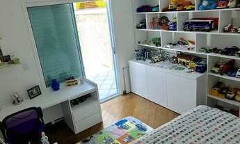 Imagem 4: Sobrado à venda com 250m² 3 dormitórios 3 suítes 6 banheiros 5 vagas