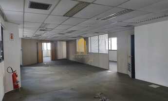 Imagem 2: Condomínio Arandu. Conj Comercial de 508m² com 10 salas, 8 banheiros e 5 vagas No bairro