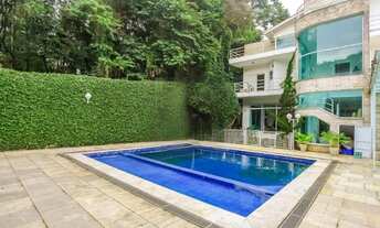 Imagem 3: Sobrado á venda na Cidade Jardim, com 4 suítes, 7 vagas