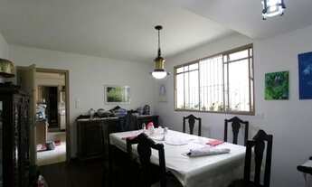 Imagem 3: Casa na Chácara Santo Antônio de 220m² com 4 dormitórios, 2 suítes e 3 banheiros