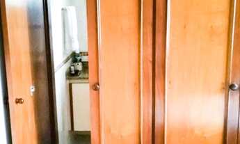 Imagem 2: Casa na Vila Sônia de 268 m² 4 Quartos,2 suítes + 1 Quarto de empregada, 5 Banheiros e 5 V