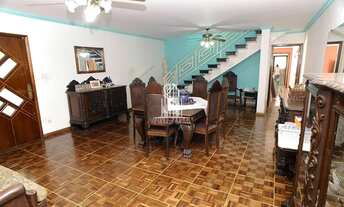 Imagem 3: SOBRADO RESIDENCIAL DE 400 M², POSSUI 4 DORM SENDO 1 SUÍTE, 1 SALA E 3 VAGAS, À VENDA EM C